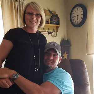 Meet your Posher, Amber n wayne